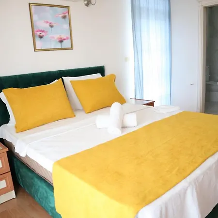 Sun Villas 1-2-3 *